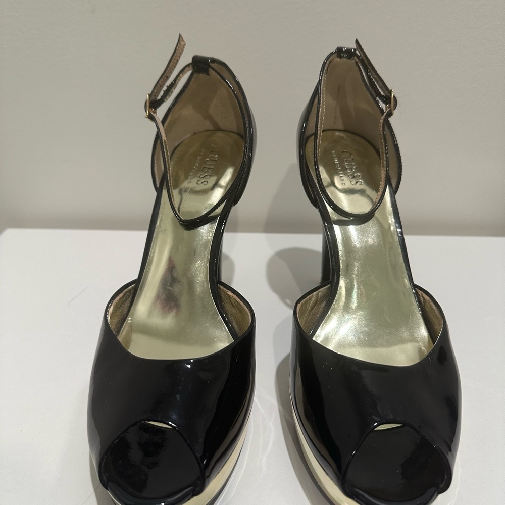 Guess by Marciano Elegant Black and Gold Women's Heels - Picture 2 of 7